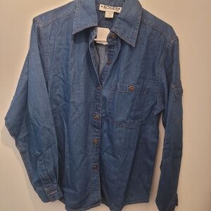 Roger 100% Cotton NWT Womens Long Sleeve Denim Shirt Small